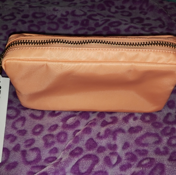 Stoney clover Handbags - NWT Stoney clover Lane Peach Small Bag